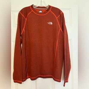 Men’s The North Face crew long sleeve pull over flash dry burnt orange. Medium